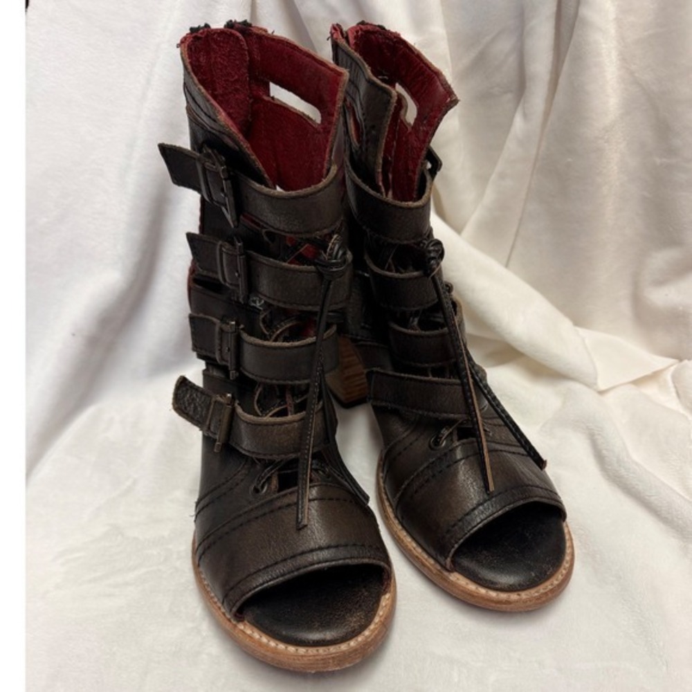 Freebird Steven Black Leather Sandal Buckle Peep Toe Heeled Booties Braden Sz 9 - Picture 4 of 8